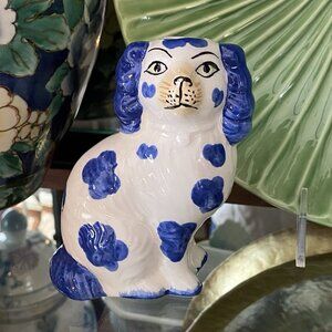 Blue and White Staffy Vase - Staffordshire Vase - 4" Tall